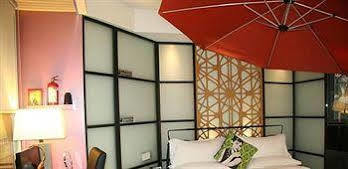 Zhengzhou Yujia Hotel Cultural Road Exterior foto